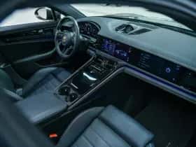 Porsche Panamera (2024) thumbnail 27