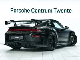 Porsche 911 (2025) thumbnail 3