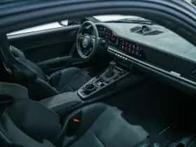 Porsche 911 (2025) thumbnail 30
