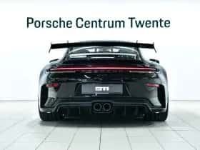 Porsche 911 (2025) thumbnail 4