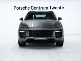 Porsche Cayenne (2025) thumbnail 2