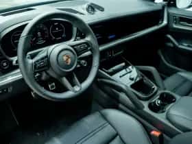 Porsche Cayenne (2025) thumbnail 23