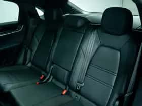 Porsche Cayenne (2025) thumbnail 30
