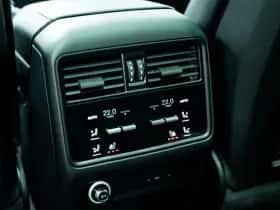 Porsche Cayenne (2025) thumbnail 32