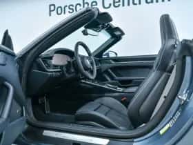 Porsche 911 (2026) thumbnail 15