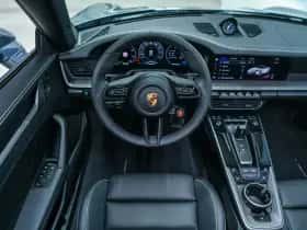 Porsche 911 (2026) thumbnail 25