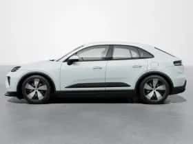 Porsche Macan (0) thumbnail 2