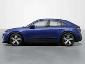 Porsche Macan (0) thumbnail 2
