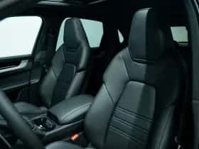 Porsche Cayenne (2025) thumbnail 20