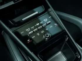 Porsche Cayenne (2025) thumbnail 44