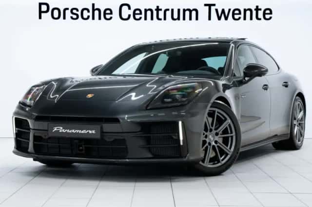 Porsche Panamera (2025) thumbnail 1