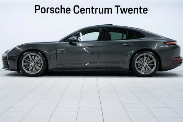 Porsche Panamera (2025) thumbnail 5