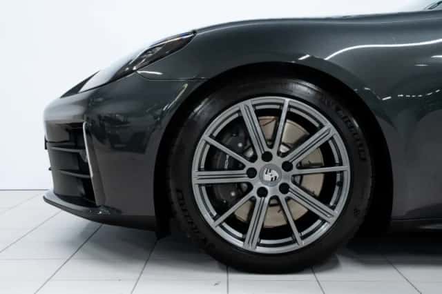 Porsche Panamera (2025) thumbnail 6