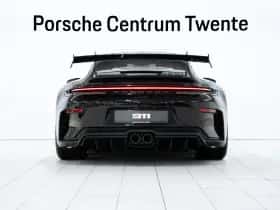 Porsche 911 (0) thumbnail 4