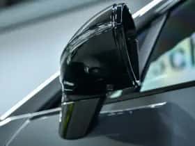 Porsche Macan (2025) thumbnail 12
