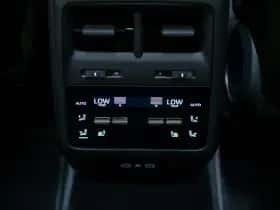 Porsche Macan (2025) thumbnail 29