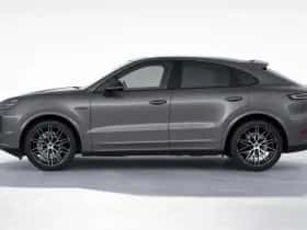 Porsche Cayenne (0) thumbnail 2
