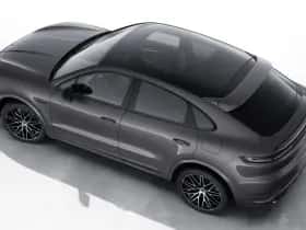 Porsche Cayenne (0) thumbnail 4