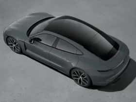 Porsche Taycan (0) thumbnail 4