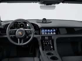 Porsche Taycan (0) thumbnail 5