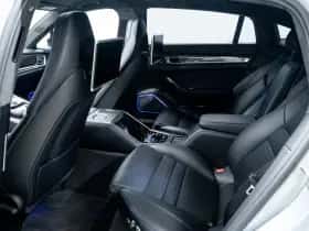 Porsche Panamera (2019) thumbnail 33