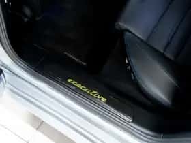 Porsche Panamera (2019) thumbnail 35