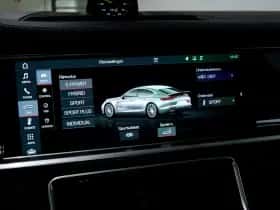Porsche Panamera (2019) thumbnail 51