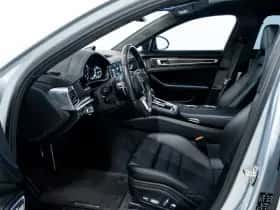 Porsche Panamera (2019) thumbnail 7