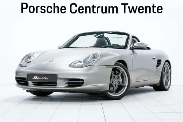 Porsche Boxster (2004) thumbnail 1