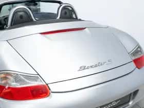 Porsche Boxster (2004) thumbnail 16