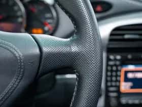 Porsche Boxster (2004) thumbnail 32
