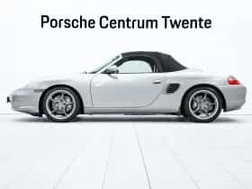 Porsche Boxster (2004) thumbnail 6