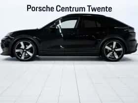 Porsche Macan (2025) thumbnail 5