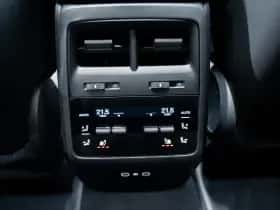 Porsche Macan (2025) thumbnail 32