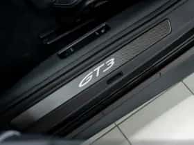 Porsche 911 (2026) thumbnail 25
