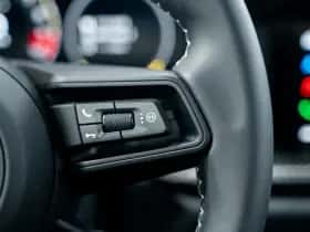 Porsche 911 (2026) thumbnail 35