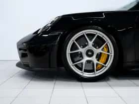 Porsche 911 (2026) thumbnail 6