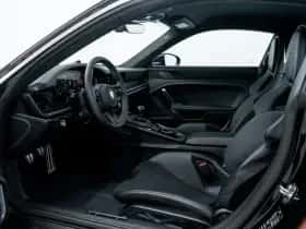 Porsche 911 (2026) thumbnail 7