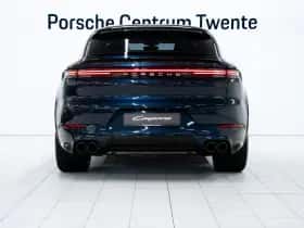 Porsche Cayenne (0) thumbnail 4