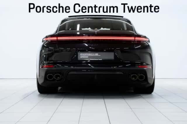 Porsche Panamera (2025) thumbnail 4
