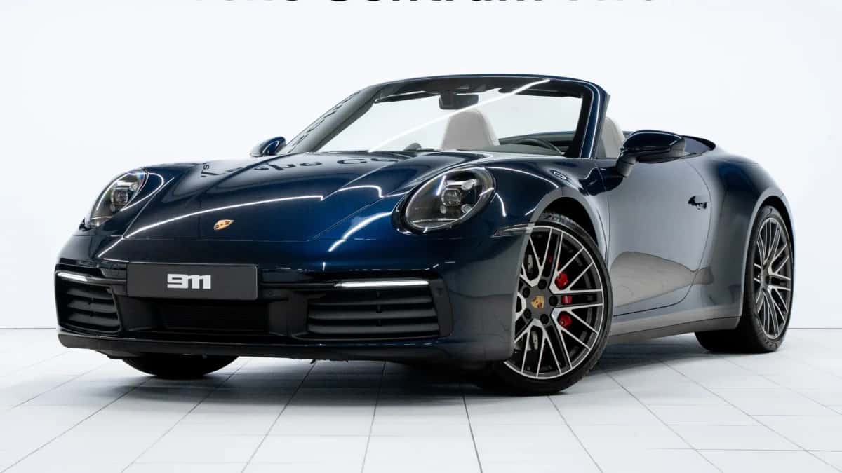 Porsche 911 (2021) — foto 1