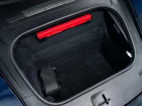 Porsche 911 (2021) thumbnail 43