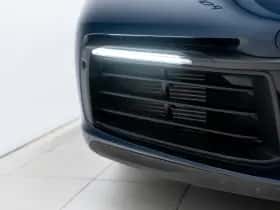 Porsche 911 (2021) thumbnail 10