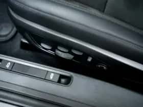 Porsche 911 (2026) thumbnail 23
