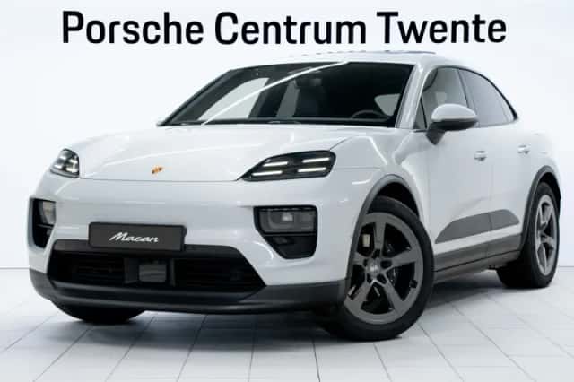 Porsche Macan (2026) thumbnail 1