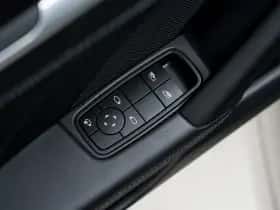 Porsche 911 (2024) thumbnail 30