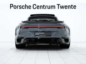 Porsche 911 (2024) thumbnail 4