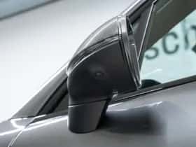 Porsche Cayenne (2024) thumbnail 13