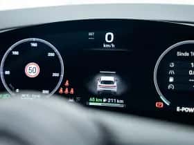 Porsche Cayenne (2024) thumbnail 32