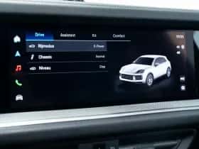 Porsche Cayenne (2024) thumbnail 40